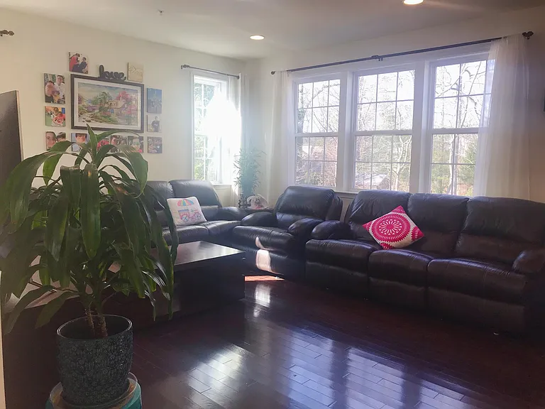 906 Saint Martins Loop — Photo 6