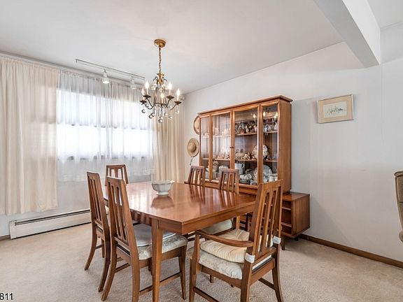 5th image of 25 Madison Ave