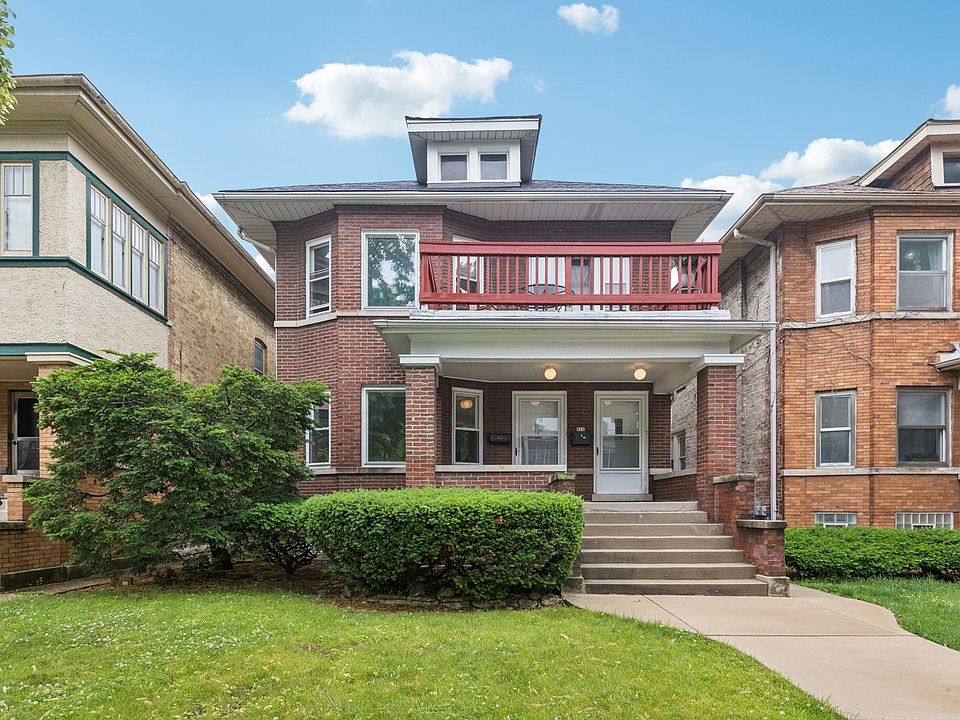 1st image of 217 S Oak Park Ave