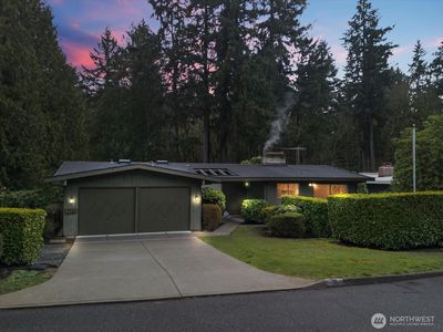 106 165th Avenue SE, Bellevue, WA, 98008