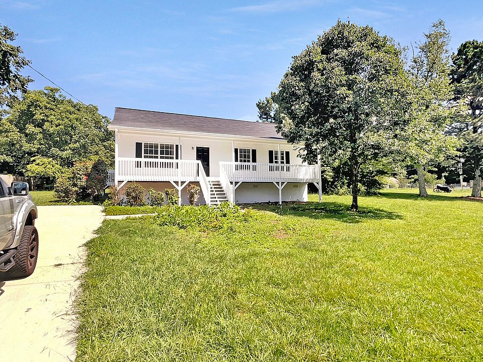 1st image of 115 Beechwood Ln