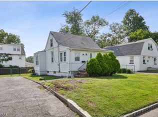 59 Meckes St, Springfield, NJ 07081