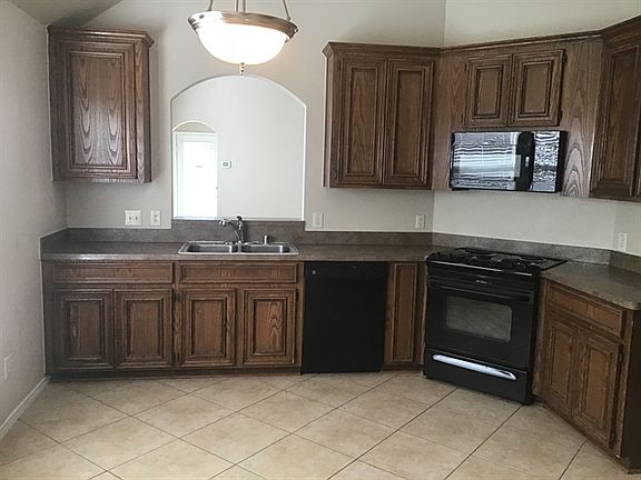 5th image of 15819 Scenic Water Dr