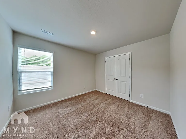 282 Royal Meadow Dr — Photo 24