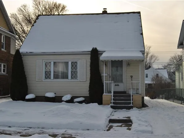 410 Sanford Pl, Erie, PA 16511