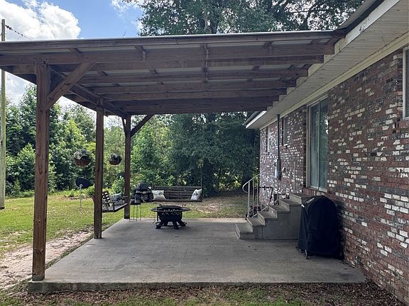 5th image of 5000 Seales Ln