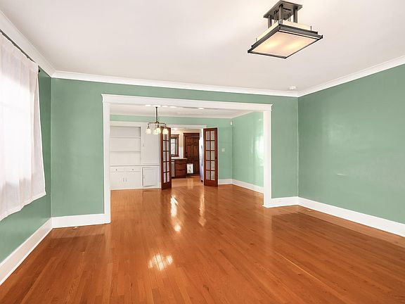 5th image of 1436 Silver Lake Blvd