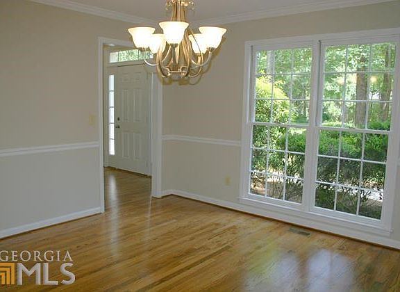 3rd image of 204 Savannah Walk