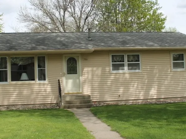 701 Meadowlark Ave, Sac City, IA 50583