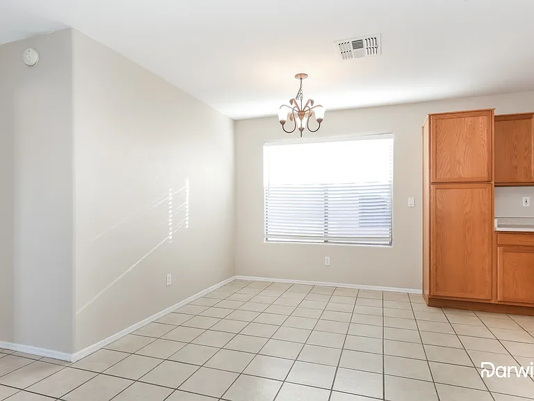 43683 W Elm Dr — Photo 6
