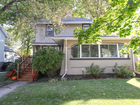 310 S State St, Bloomington, IL 61701