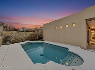 2807 Diamond Springs Dr, Las Cruces, NM 88011