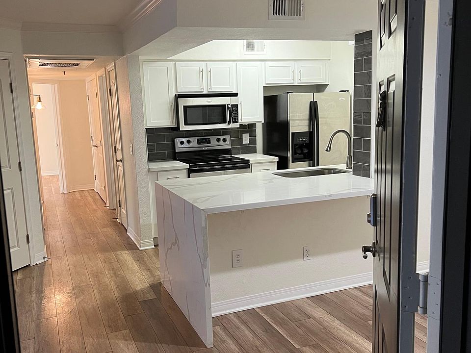 1st image of 2025 E Campbell Ave APT 230