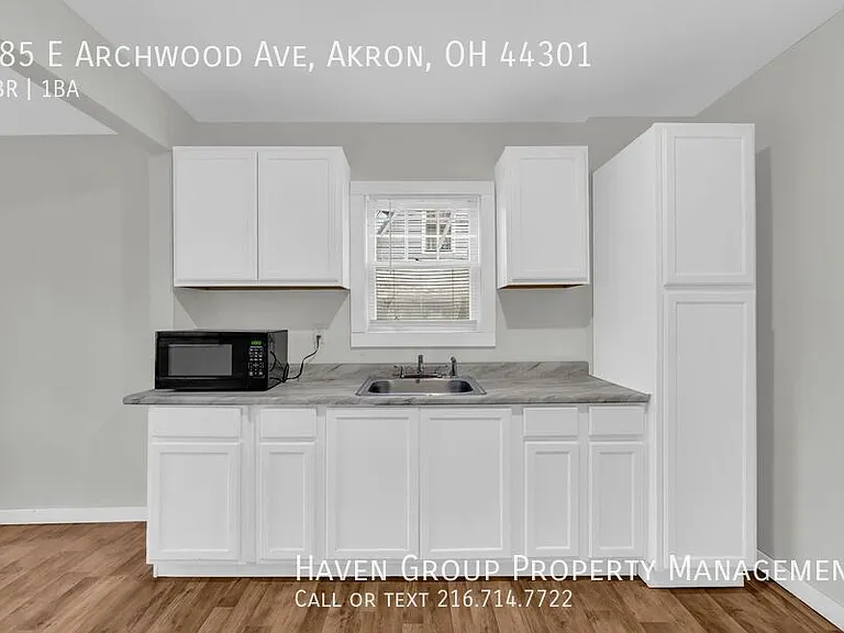 485 E Archwood Ave — Photo 11