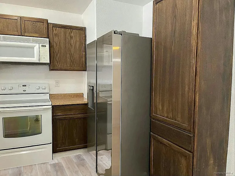 9516 S Lake Lotawana Dr #10 — Photo 4