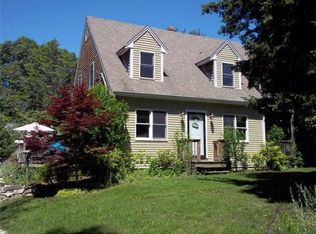 12 Holmes Rd, Plymouth, MA 02360