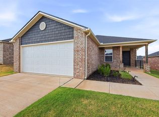 6157 Holm Oak Rd, Edmond, OK 73034