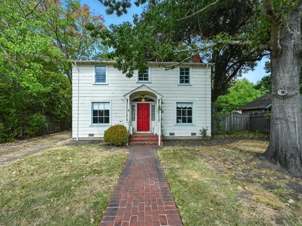 1063 Clark Street, Santa Rosa, CA 95404