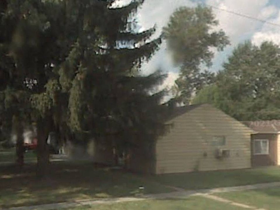 1st image of 738 Oaklawn Ave