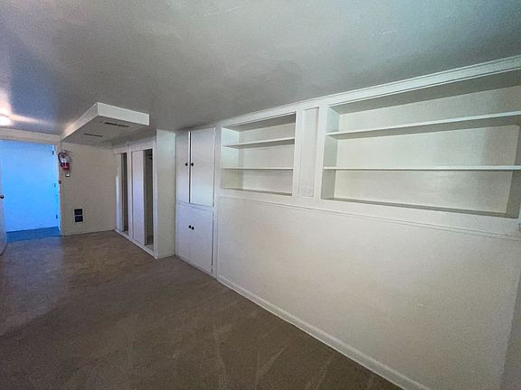 3rd image of 813 NW Monroe Ave APT 4