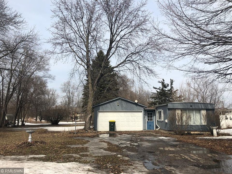 1st image of 606 Evergreen Ave E