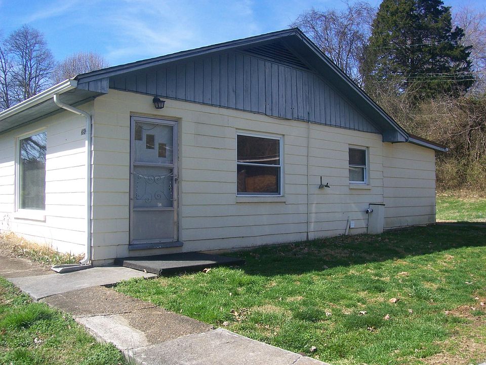 1st image of 3807 Woodlake Dr