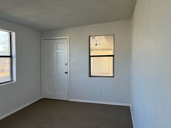 4th image of 6321 Benefield Ave