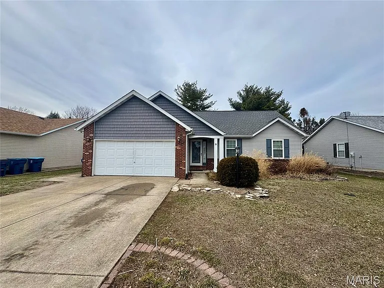 9 Jason Dr — Photo 4