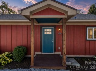 166 Outland Ave, Brevard, NC 28712