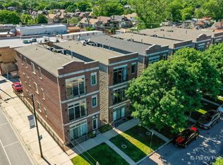 1602 N Nagle Ave #3, Chicago, IL 60607