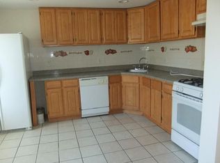 34 Center St, Woburn, MA 01801