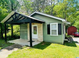 111 Pine St, Centre, AL 35960