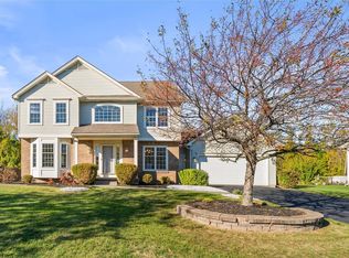 148 Bronze Leaf Trl, Rochester, NY 14612