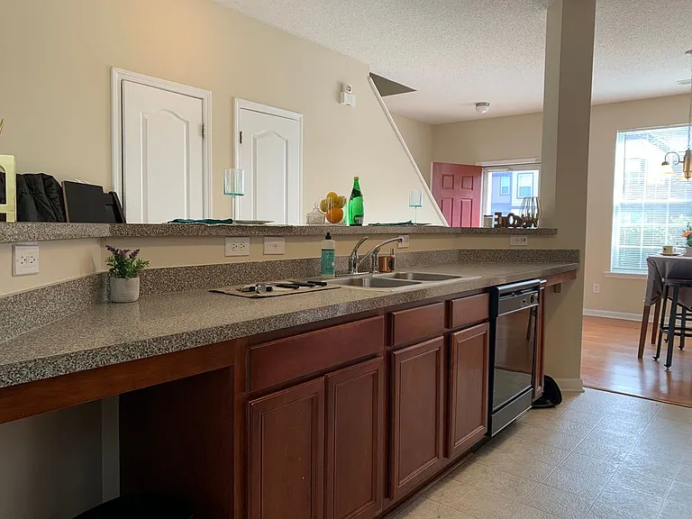 2148 Bayrose Cir — Photo 13