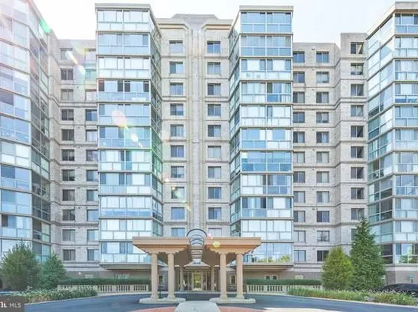 19375 Cypress Ridge Ter Unit 419, Leesburg, VA 20176