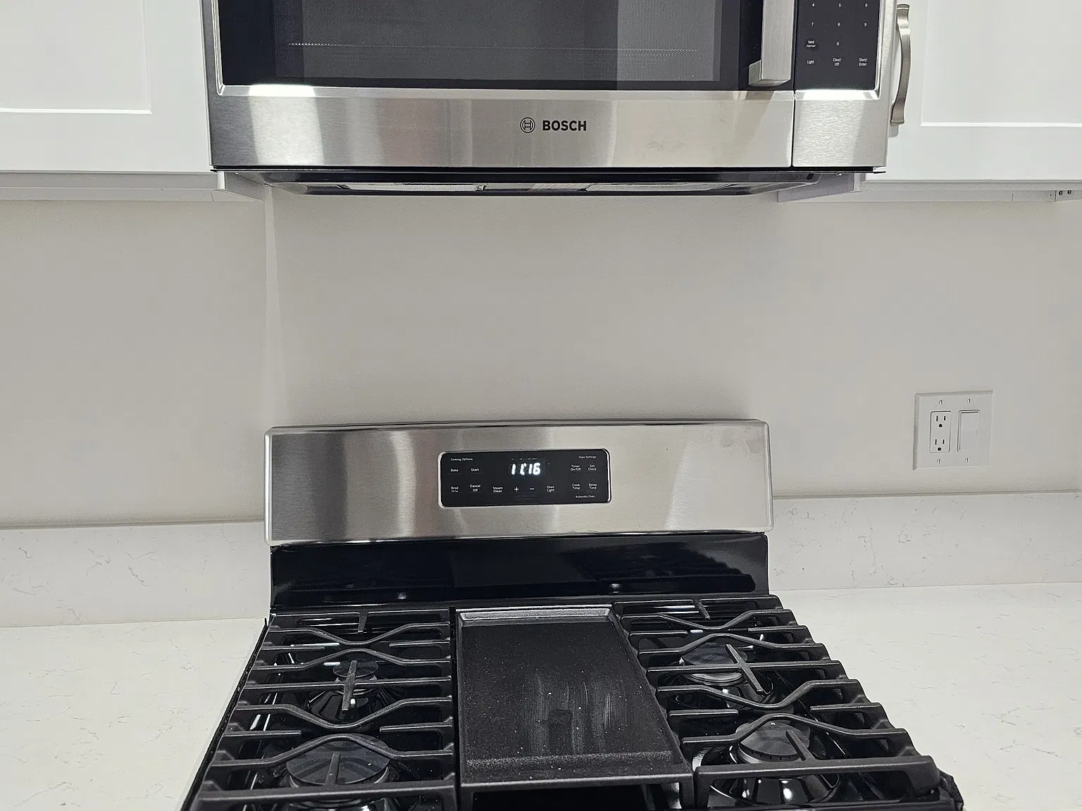 2 bed, $2,795 — Photo 4