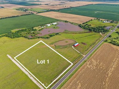 1 Thompson Lake Ests, Viola, KS, 67149