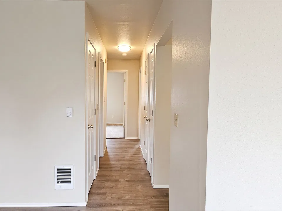 Borst Park Apartments
