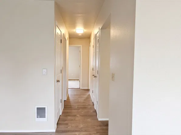 Borst Park Apartments, 2455 Borst Ave #8f0811dfa, Centralia, WA 98531