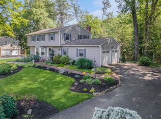 27 Ardsley Dr, New City, NY 10956