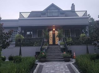 76 Midland Rd, Staten Island, NY 10308