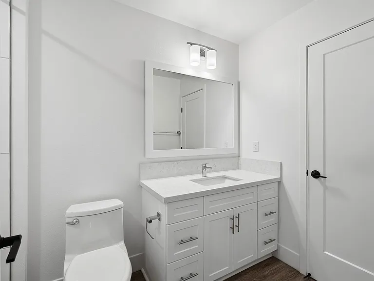 Cierra Apartments — Photo 79