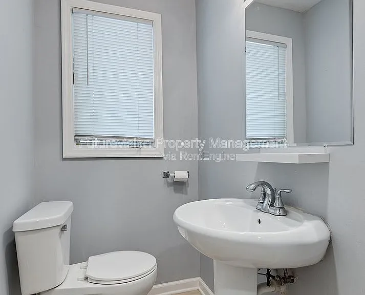 122 N Hamilton St — Photo 14