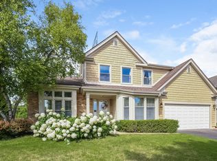 66 Copperwood Dr, Buffalo Grove, IL