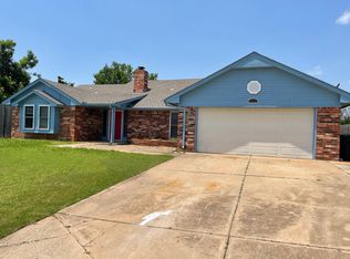 1821 Sequoyah Ct, Moore, OK 73160