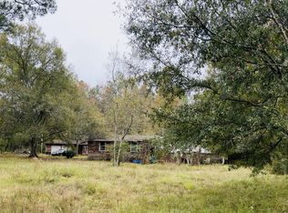 8800 Augusta Rd, Moss Point, MS 39562