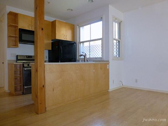 3rd image of 2646 3rd St #A