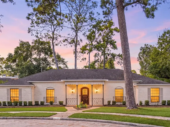 12423 Broken Bough Dr, Houston, TX 77024