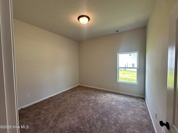 3rd image of 2324 Bellingham Drive
