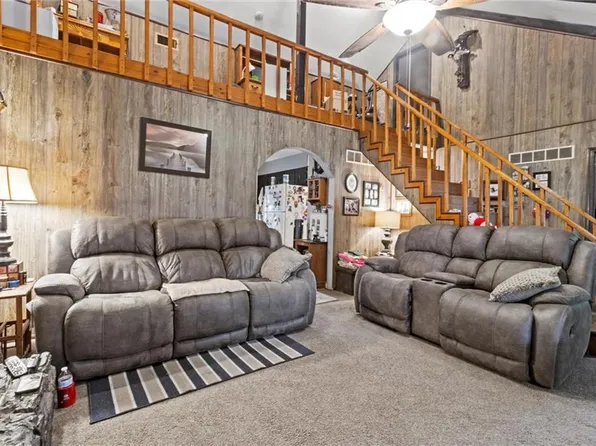 416 Main St, Linwood, KS 66052